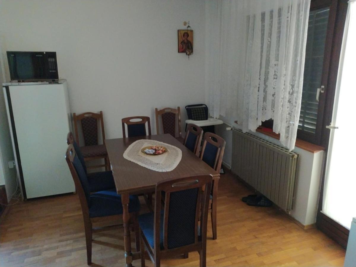 Hotel Pjer Sobe Niska Banja Esterno foto